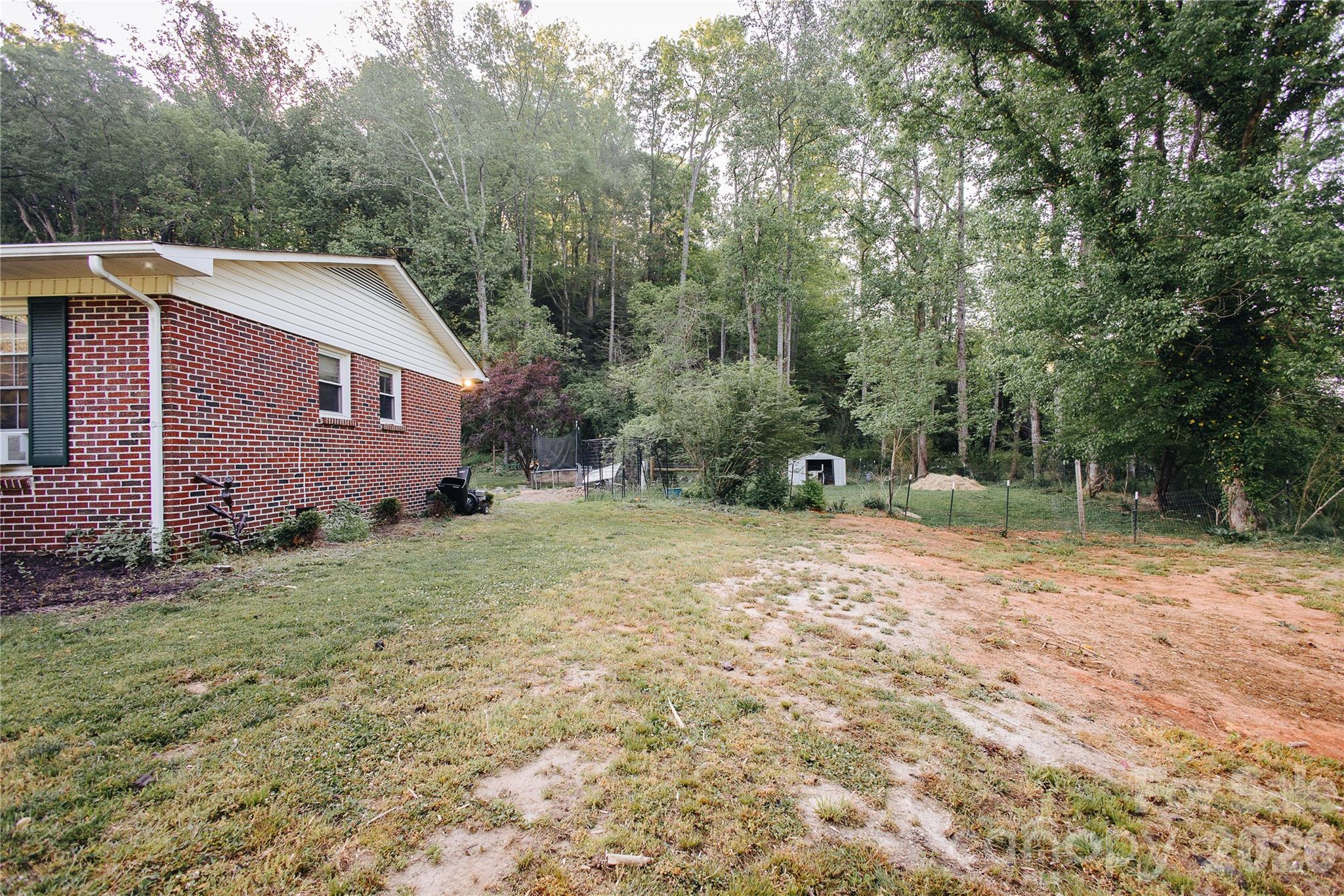 341 Bond Street Marion NC 28752