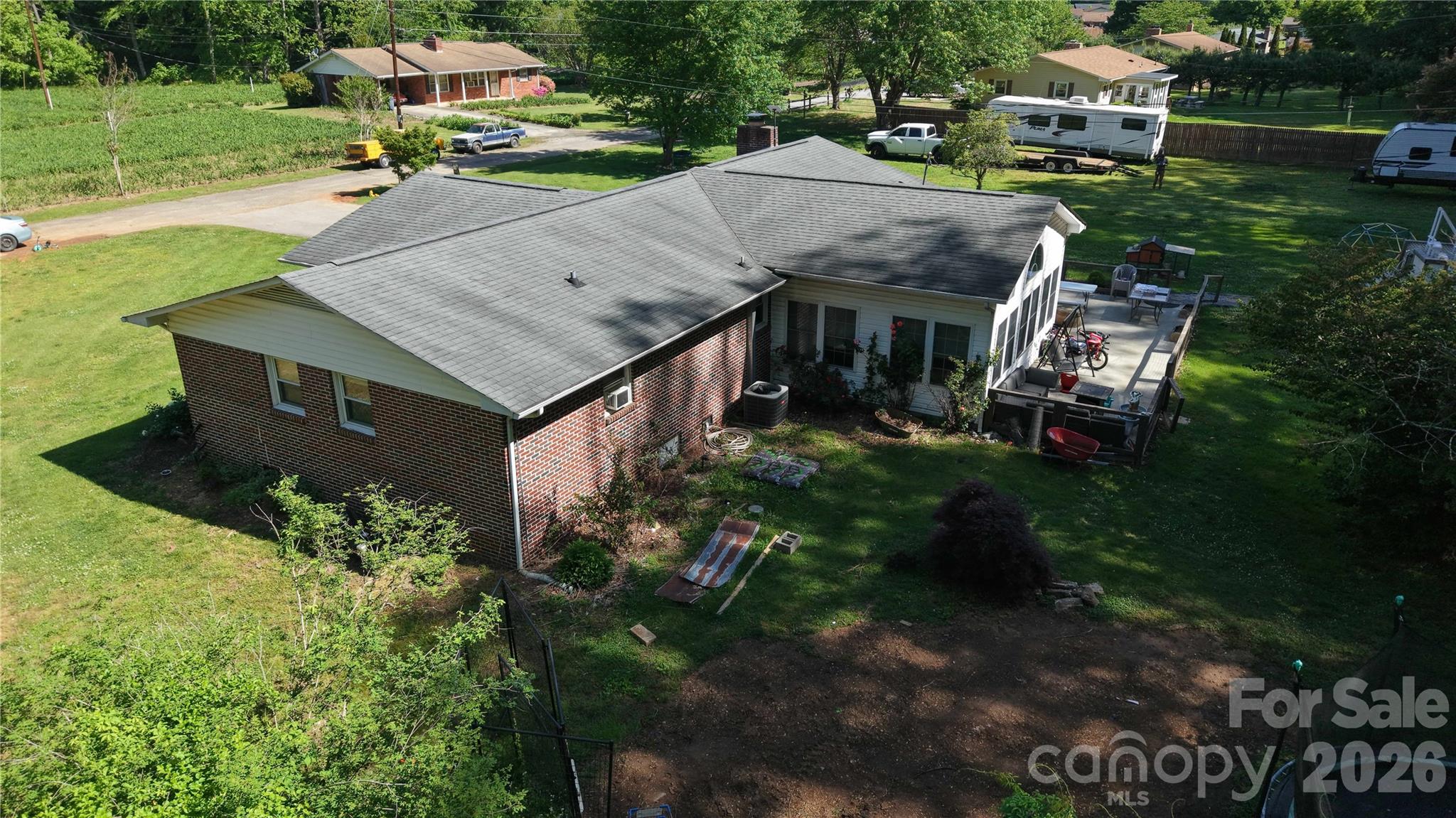 341 Bond Street Marion NC 28752