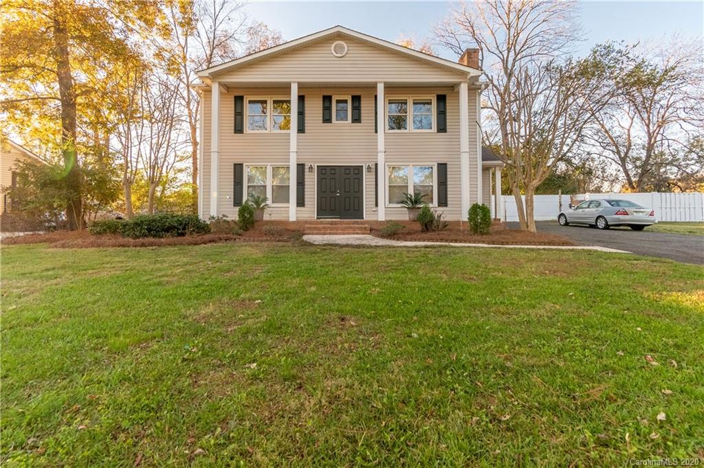 12317 Taragate Drive Charlotte NC 28273