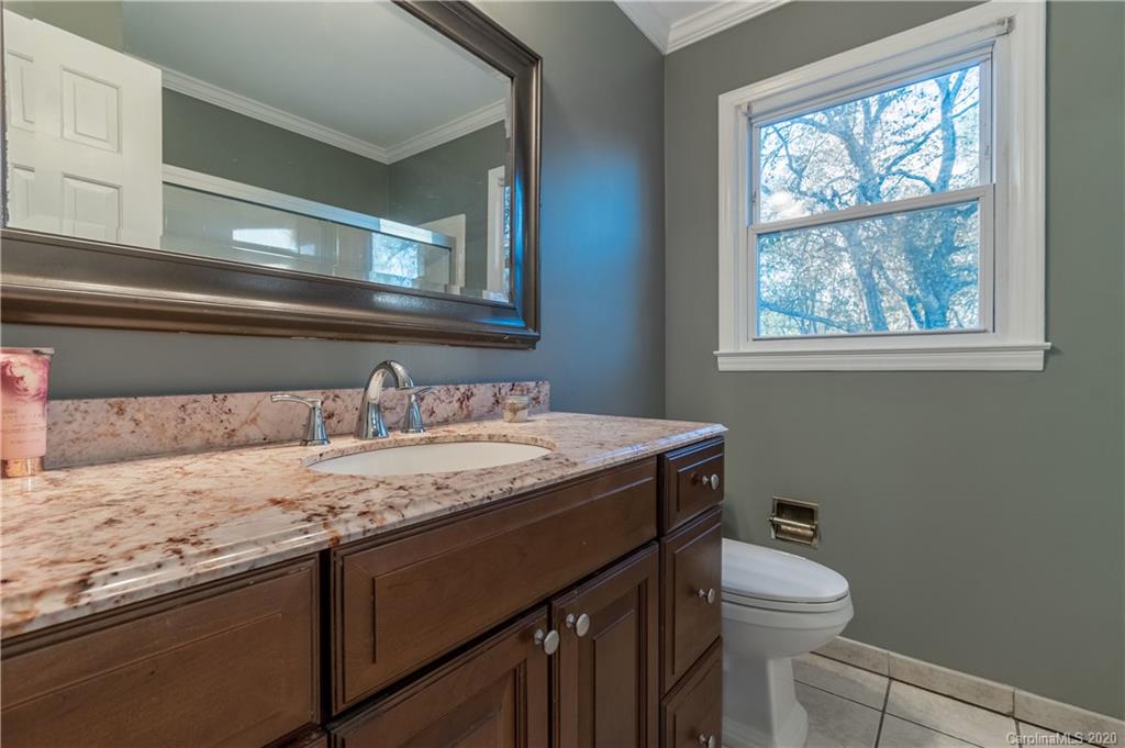 12317 Taragate Drive Charlotte NC 28273