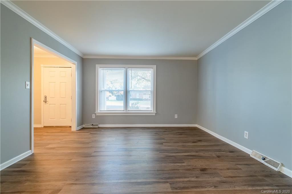 12317 Taragate Drive Charlotte NC 28273