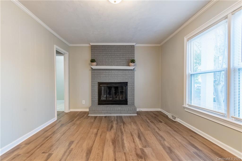 12317 Taragate Drive Charlotte NC 28273