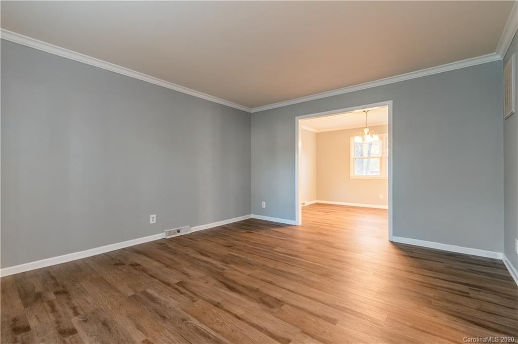 12317 Taragate Drive Charlotte NC 28273