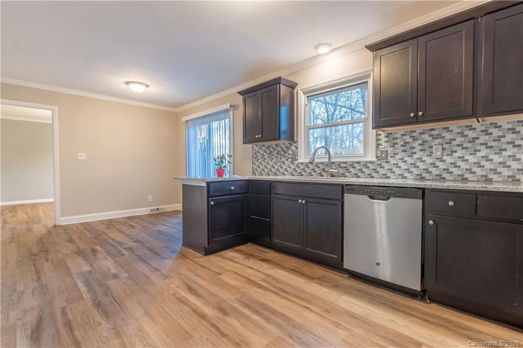 12317 Taragate Drive Charlotte NC 28273