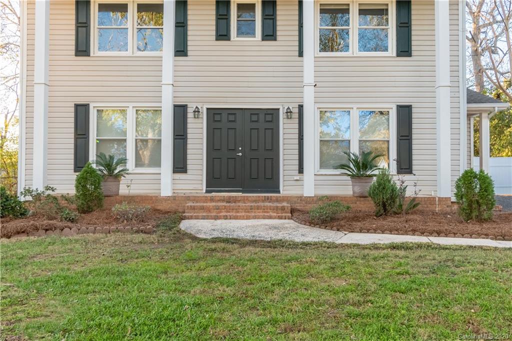 12317 Taragate Drive Charlotte NC 28273