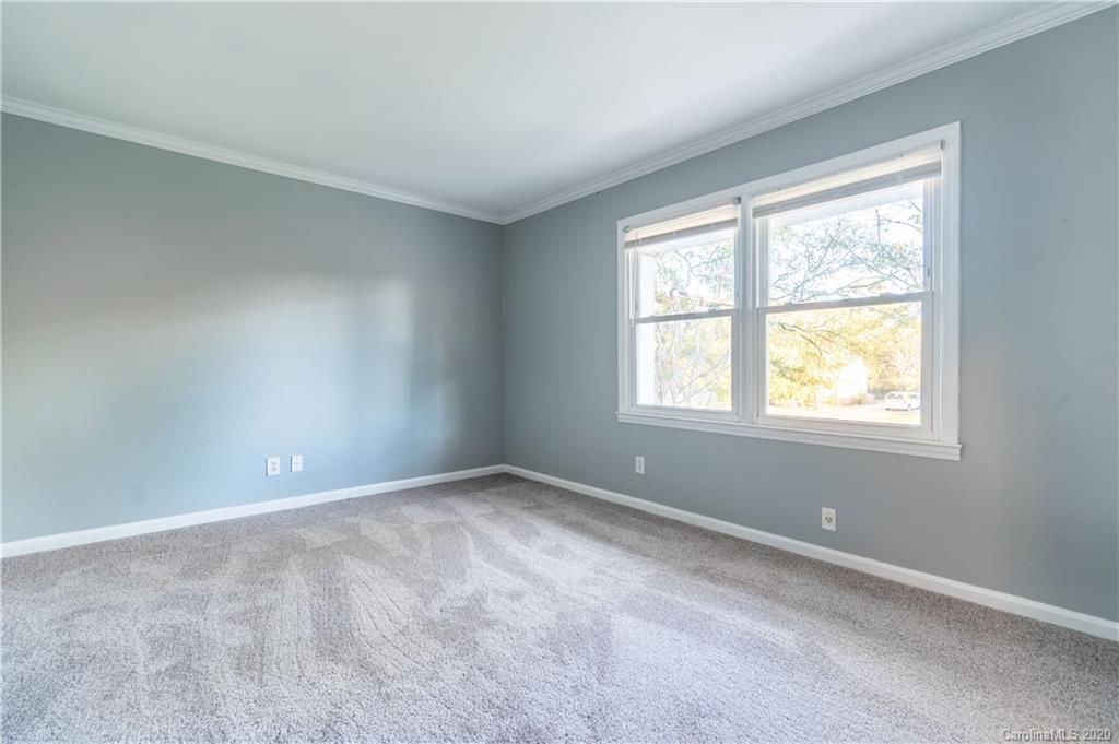 12317 Taragate Drive Charlotte NC 28273