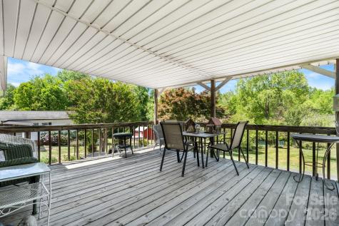 406 Swanson Drive SW Lenoir NC 28645