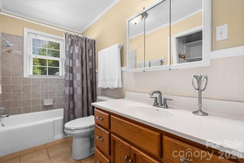 406 Swanson Drive SW Lenoir NC 28645
