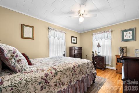 406 Swanson Drive SW Lenoir NC 28645
