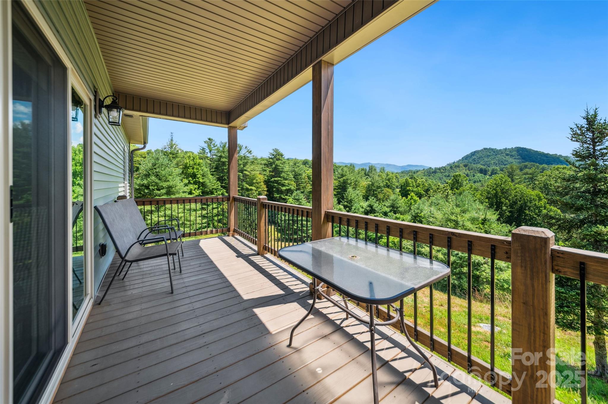 71 Banks Creek Road Burnsville NC 28714