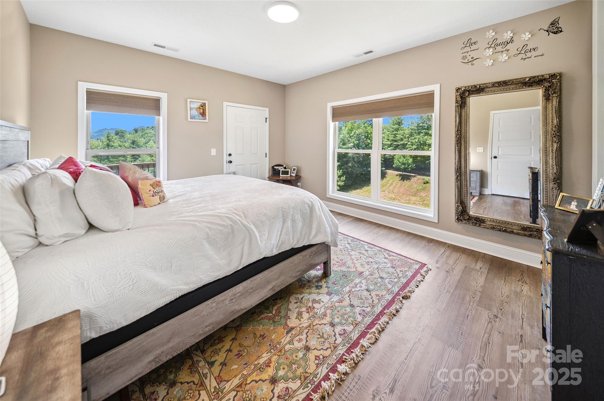 71 Banks Creek Road Burnsville NC 28714