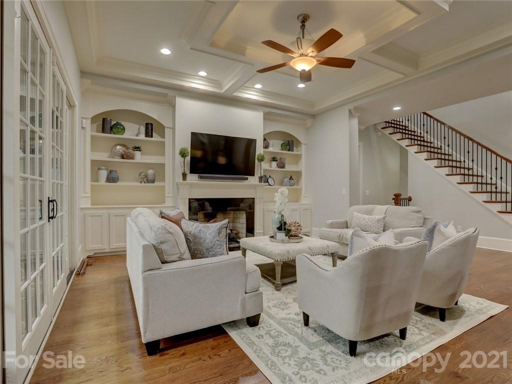 1669 Sterling Road Charlotte NC 28209
