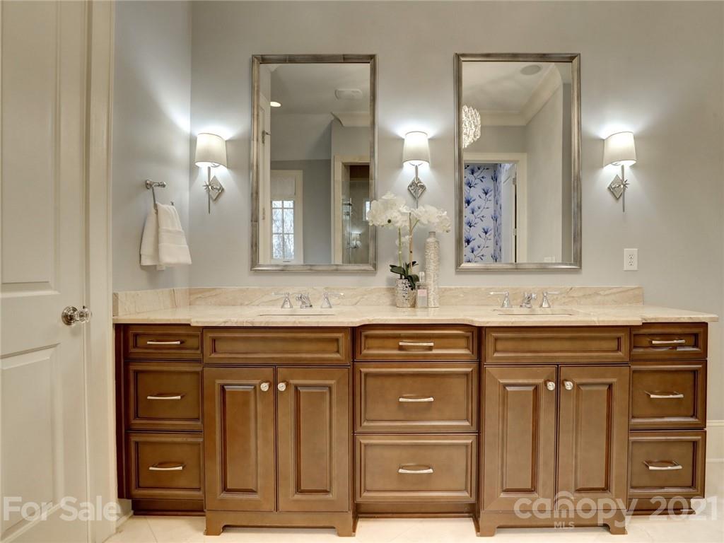 1669 Sterling Road Charlotte NC 28209