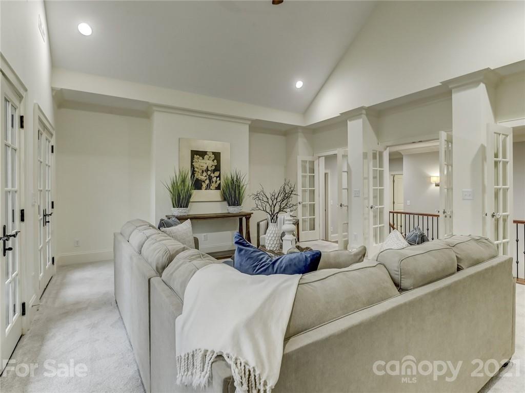1669 Sterling Road Charlotte NC 28209