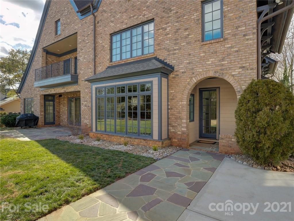 1669 Sterling Road Charlotte NC 28209