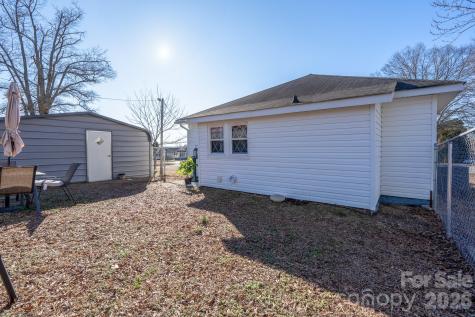 2137 Lane Street Kannapolis NC 28083