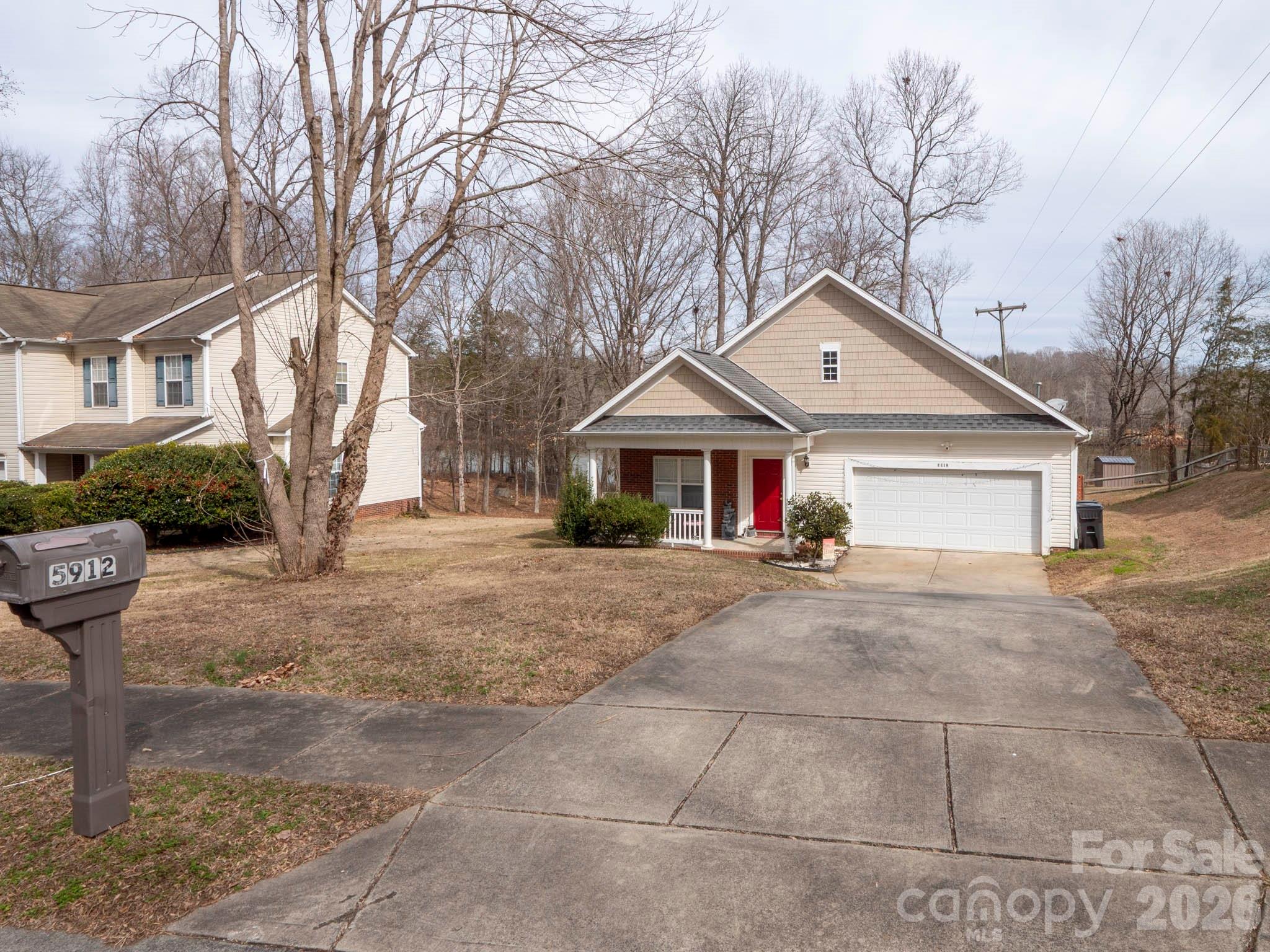 5912 Almond Road Charlotte NC 28227