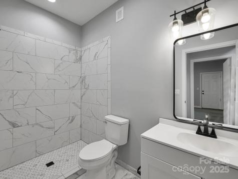 153 State Street Asheville NC 28806