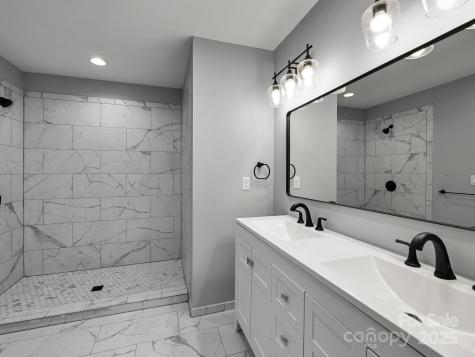 153 State Street Asheville NC 28806