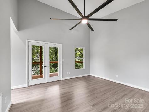 153 State Street Asheville NC 28806