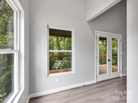 153 State Street Asheville NC 28806