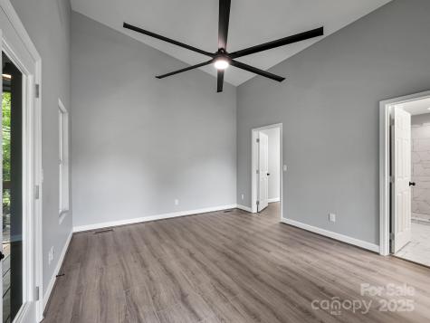 153 State Street Asheville NC 28806