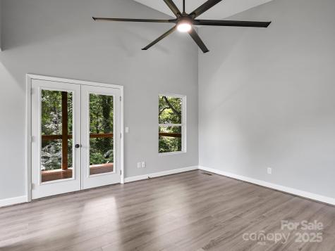 153 State Street Asheville NC 28806