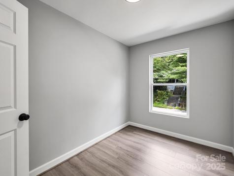 153 State Street Asheville NC 28806