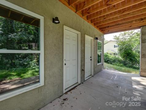 153 State Street Asheville NC 28806