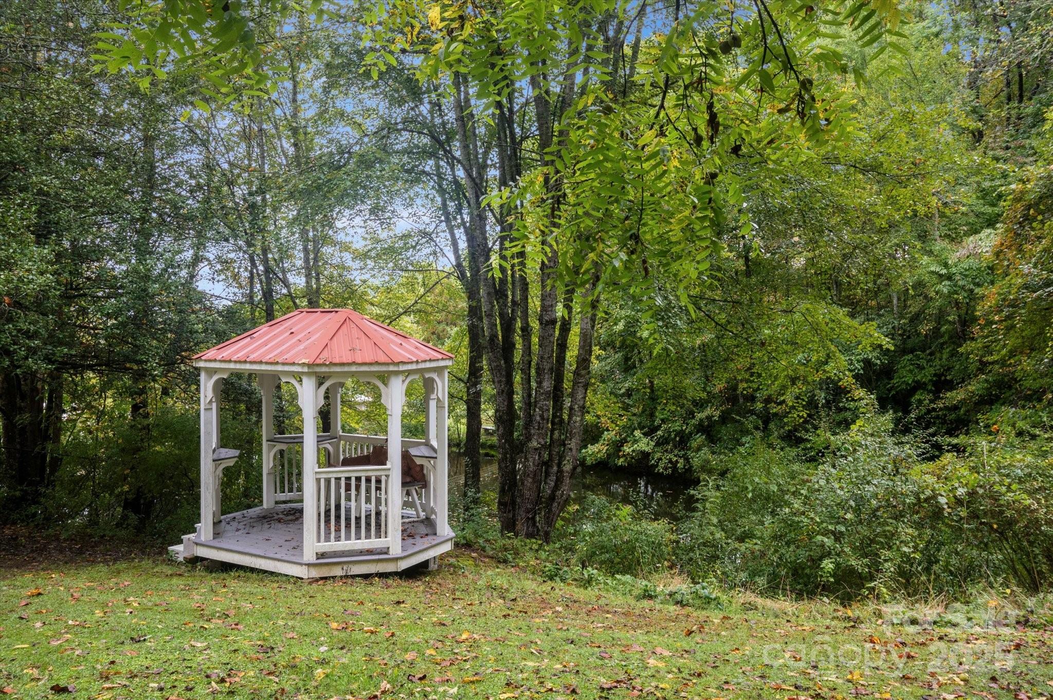 89 Quiet Pond Lane Pisgah Forest NC 28768