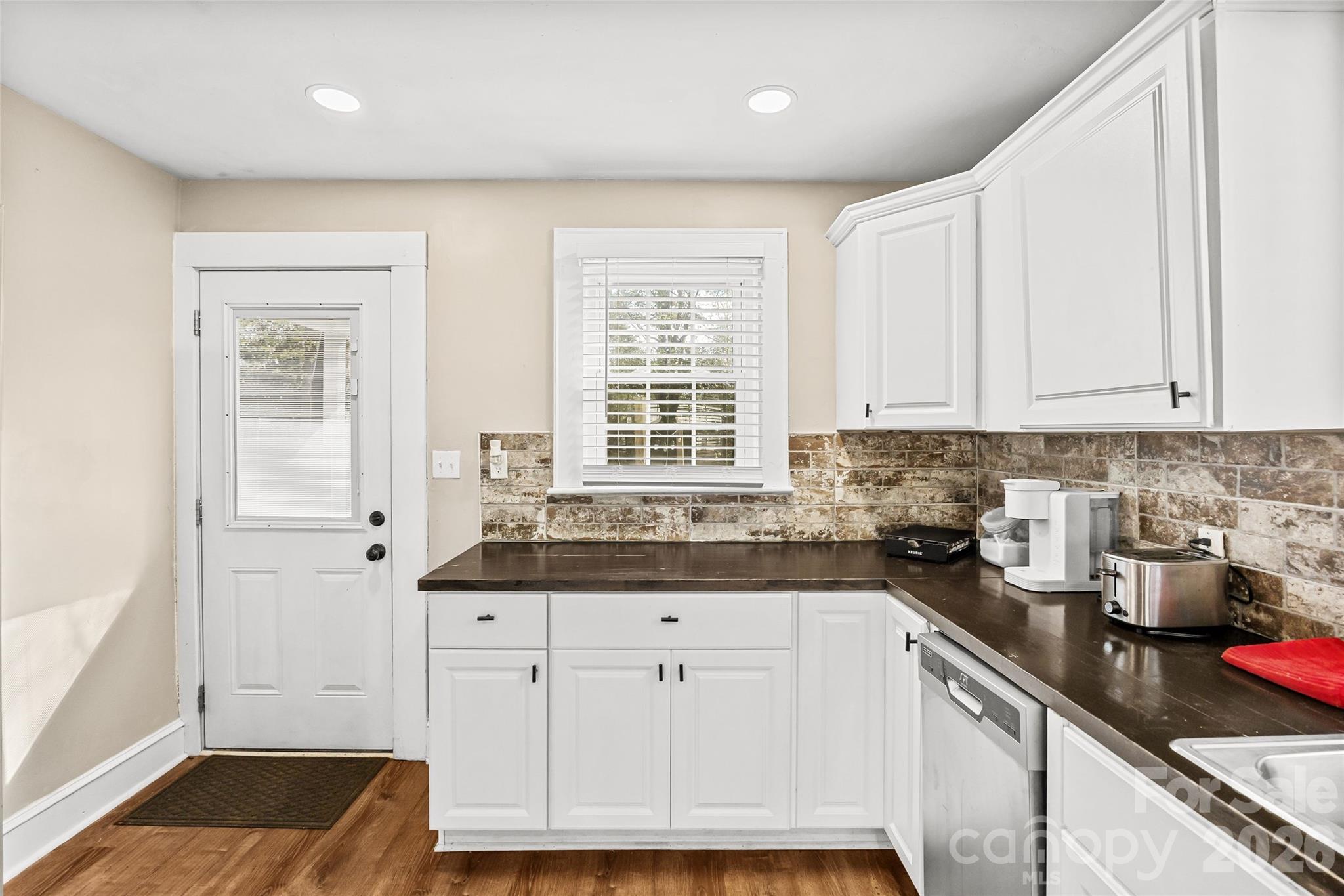 2738 Catalina Avenue Charlotte NC 28206