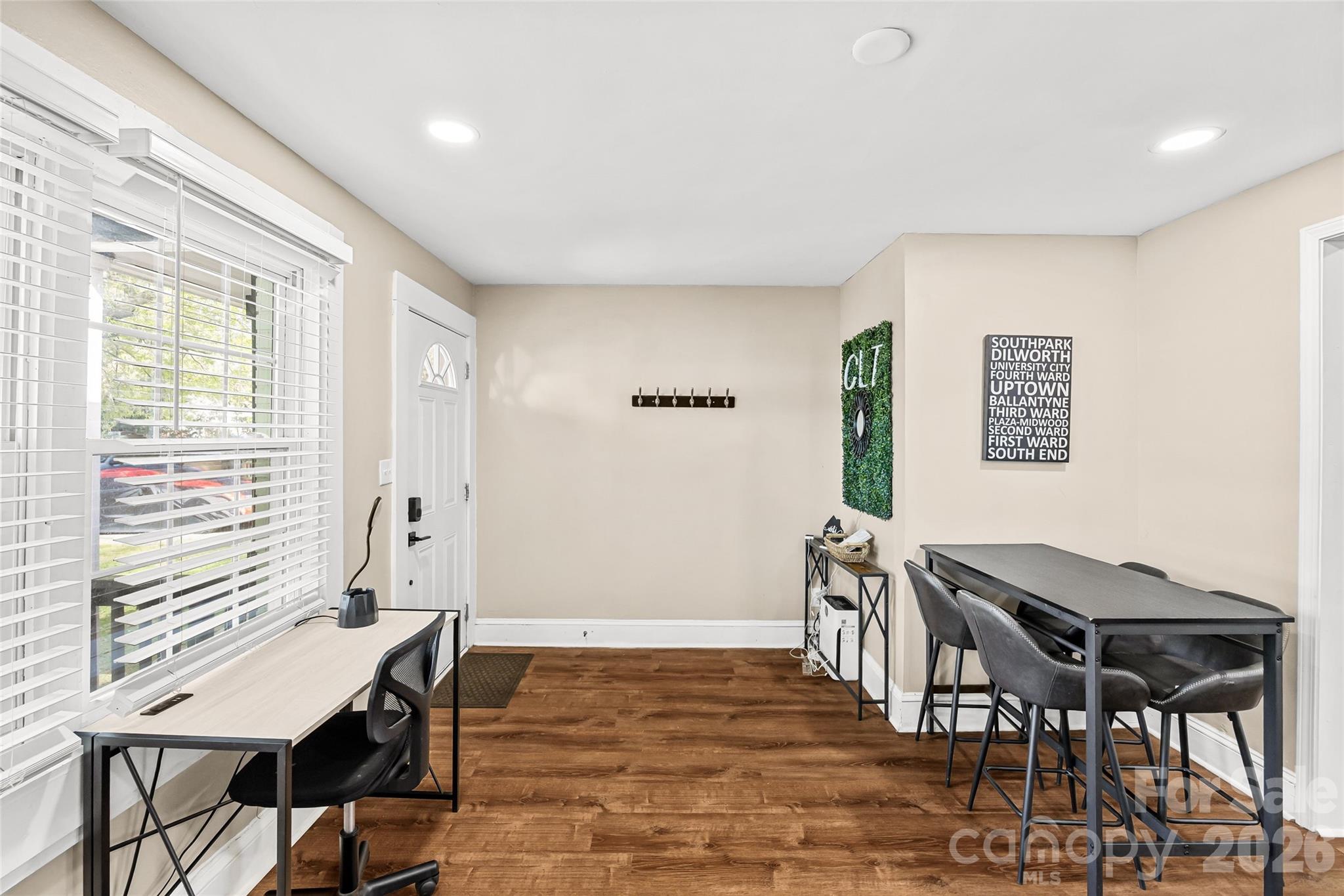 2738 Catalina Avenue Charlotte NC 28206