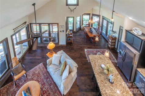98 Eagle Watch Drive Tuckasegee NC 28783