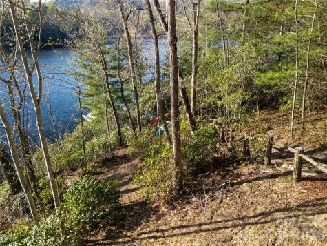 98 Eagle Watch Drive Tuckasegee NC 28783