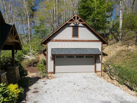 98 Eagle Watch Drive Tuckasegee NC 28783