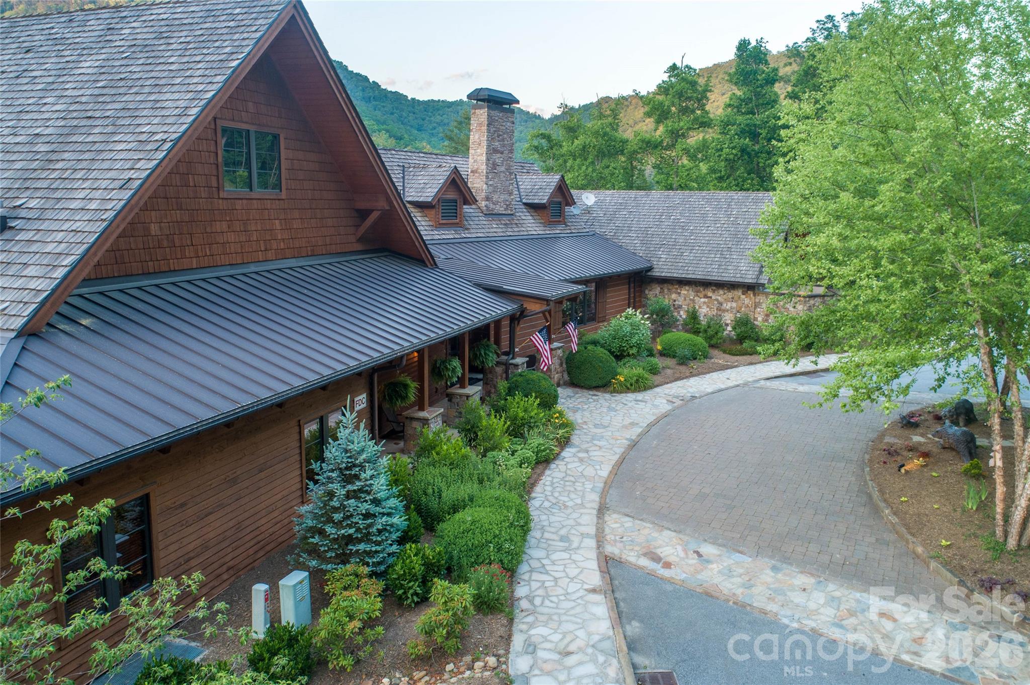 98 Eagle Watch Drive Tuckasegee NC 28783