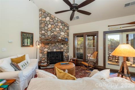 98 Eagle Watch Drive Tuckasegee NC 28783