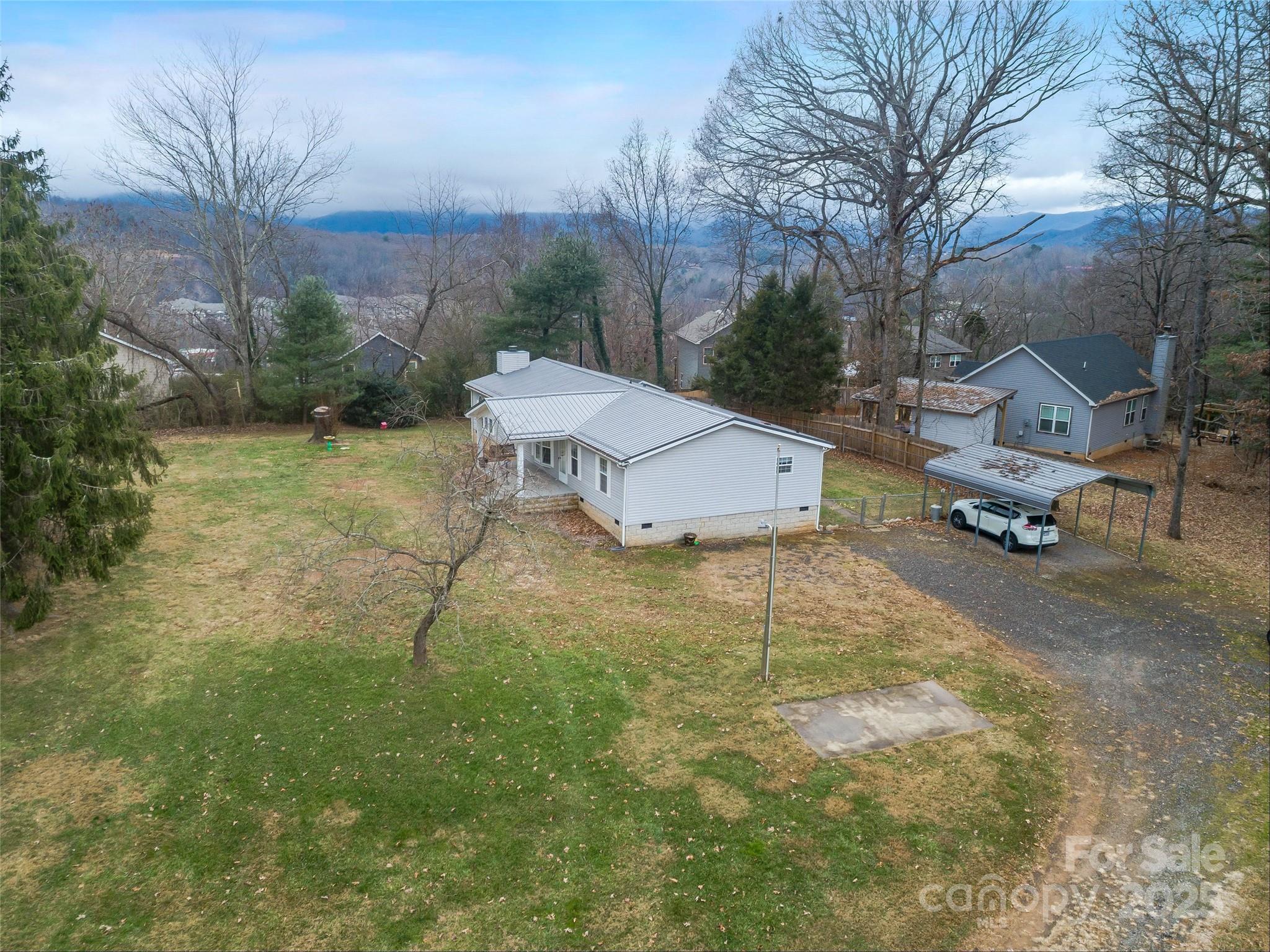 155 Maple Ridge Road Candler NC 28715
