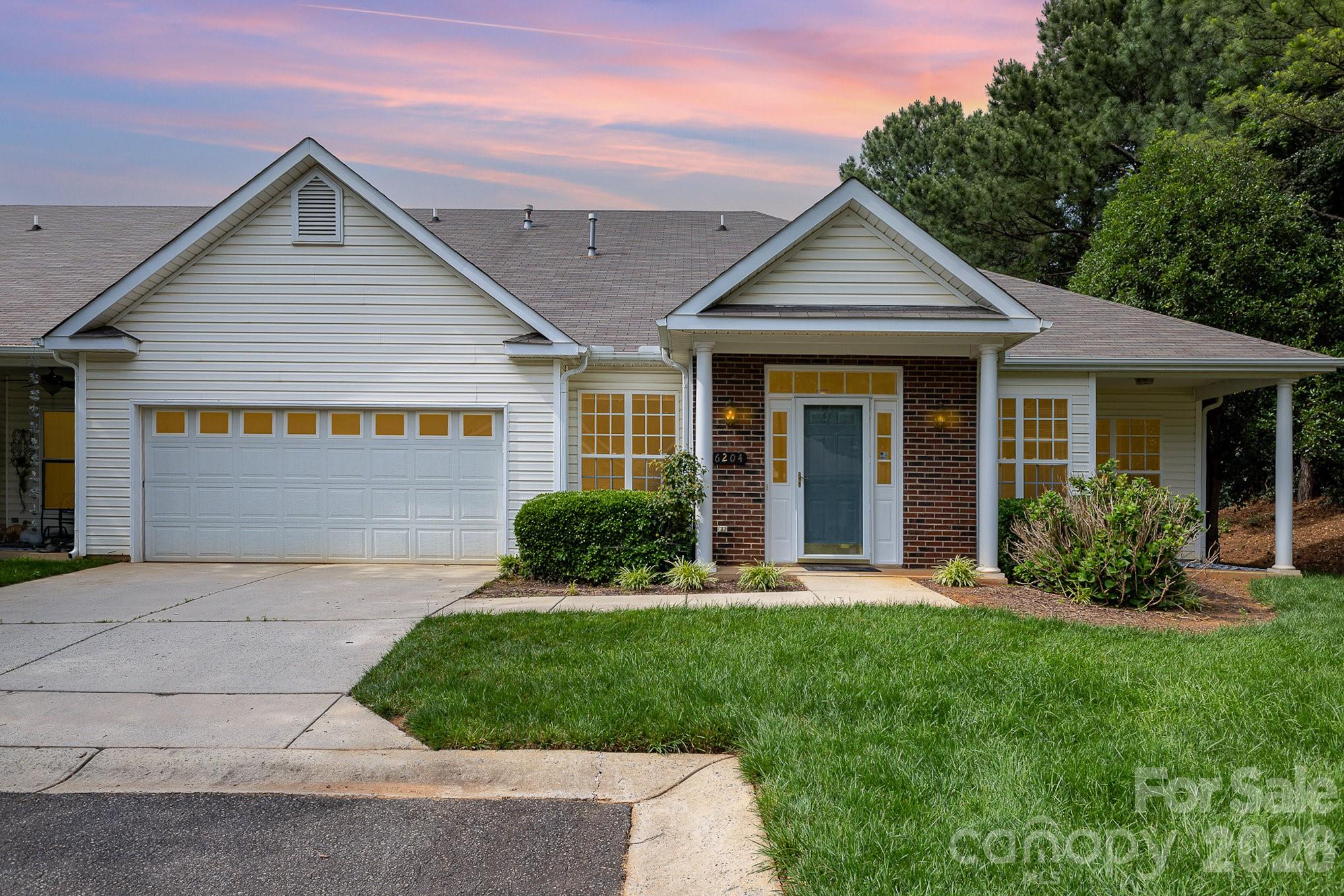 6204 Half Dome Drive Charlotte NC 28269
