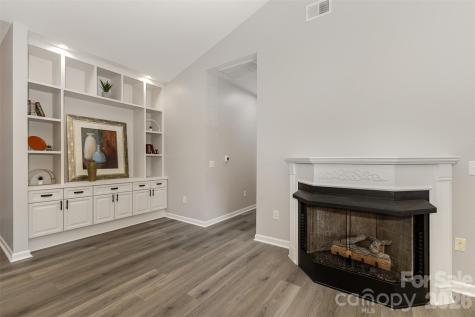6204 Half Dome Drive Charlotte NC 28269