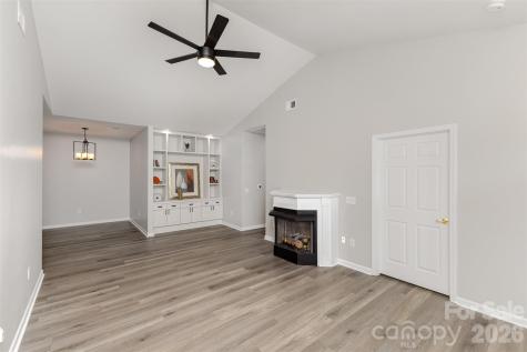 6204 Half Dome Drive Charlotte NC 28269