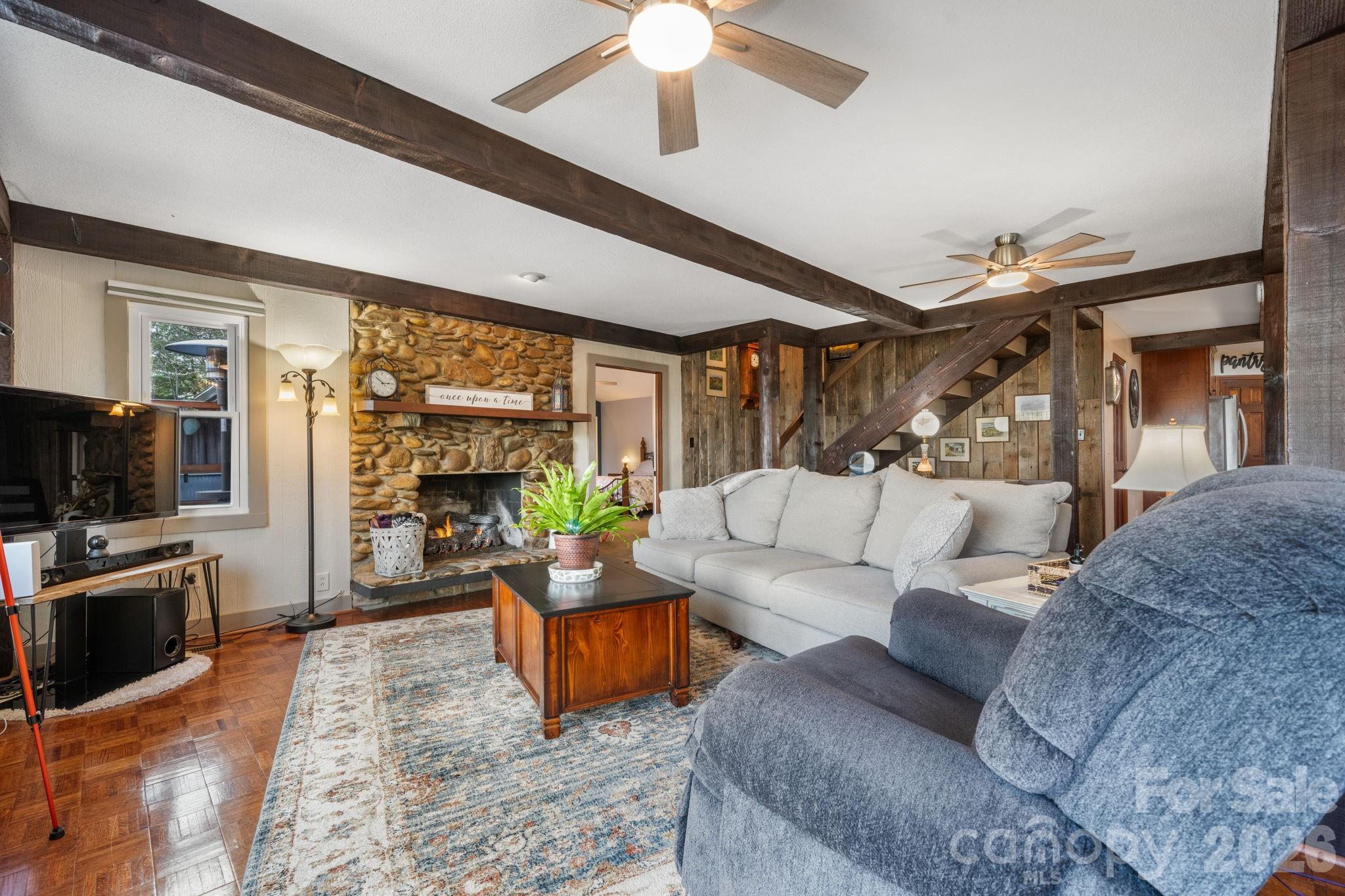 2184 Pine Mountain Drive Connelly Springs NC 28612