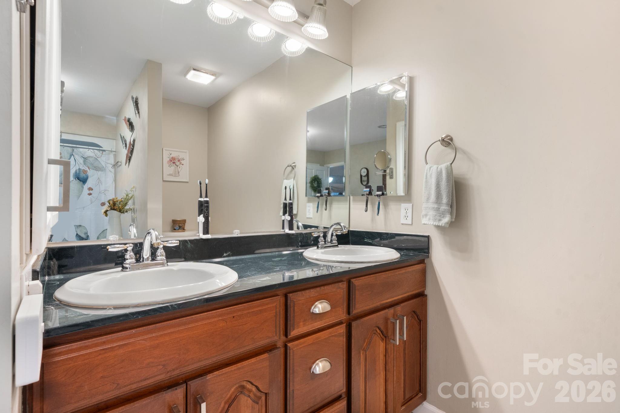 2184 Pine Mountain Drive Connelly Springs NC 28612