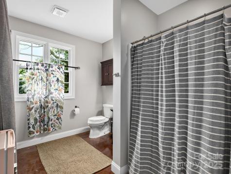 19 Albemarle Road Asheville NC 28801