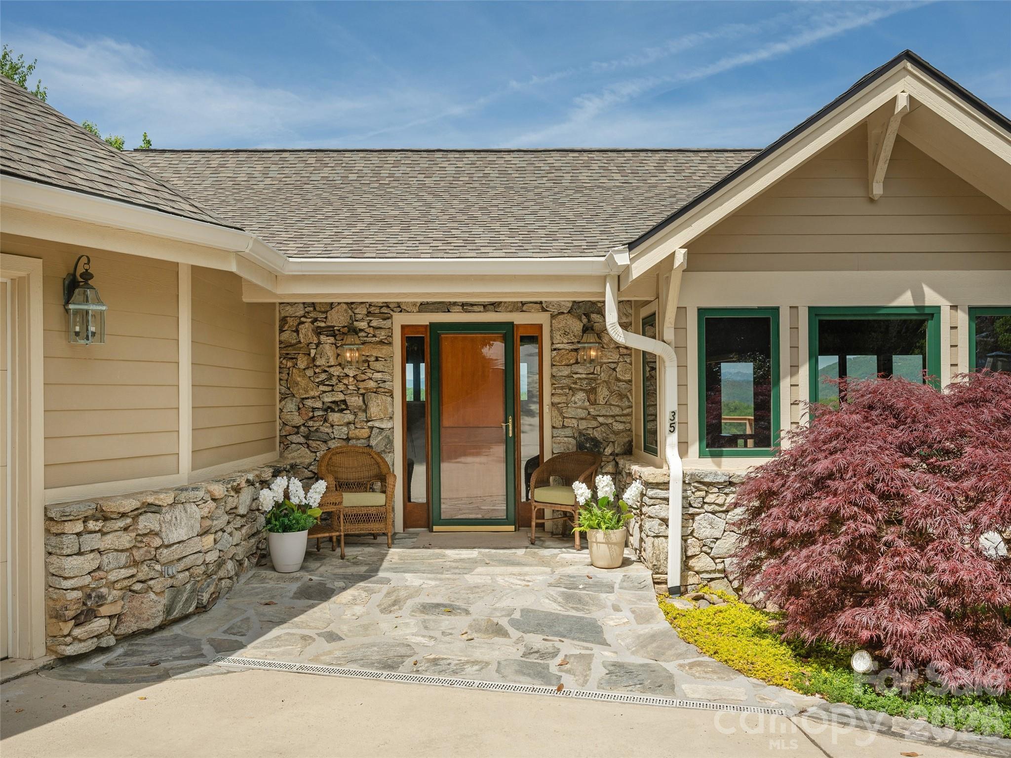 35 Carriage Forest Court Hendersonville NC 28791