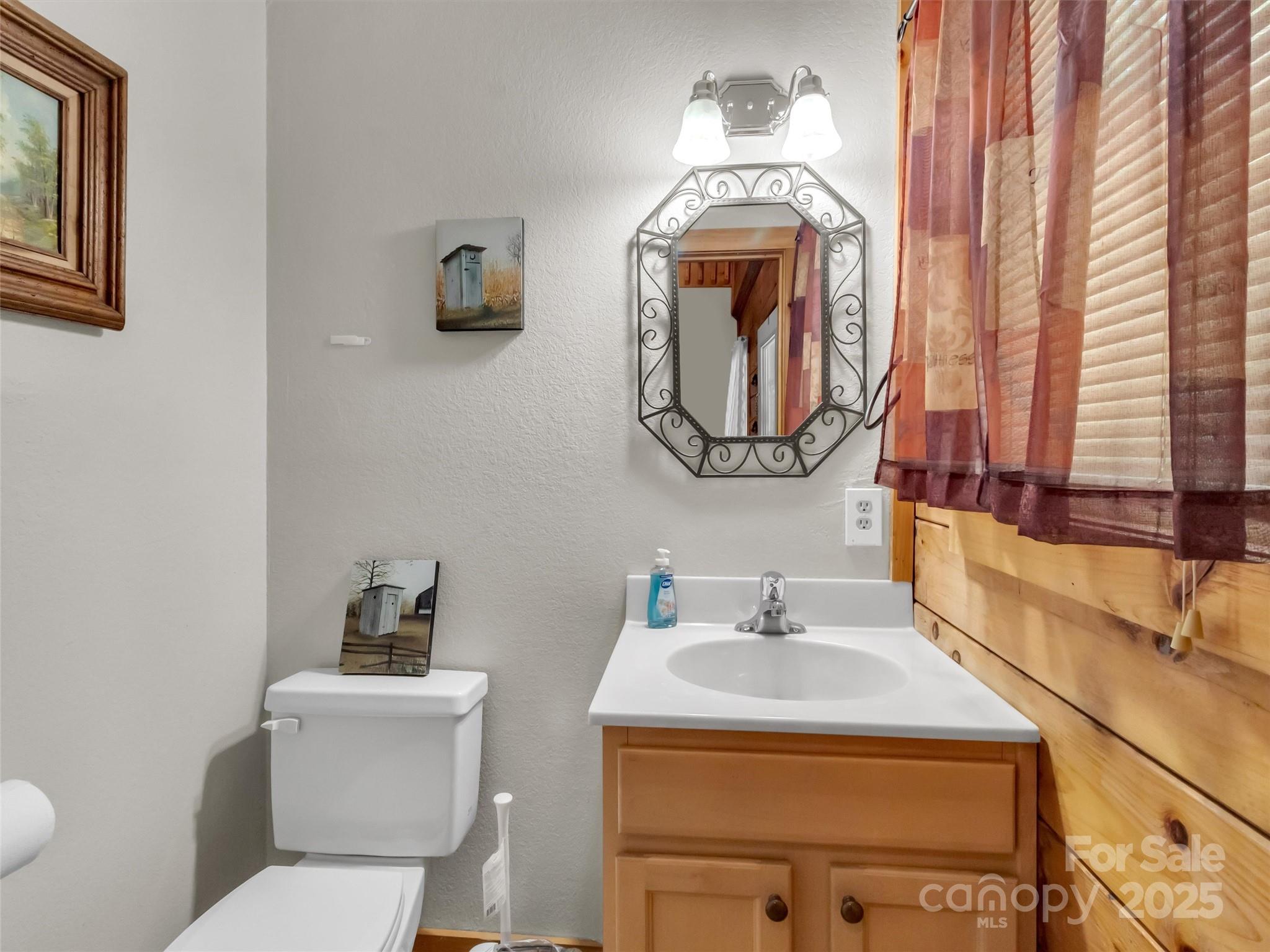 1064 Point Of View Drive Waynesville NC 28785