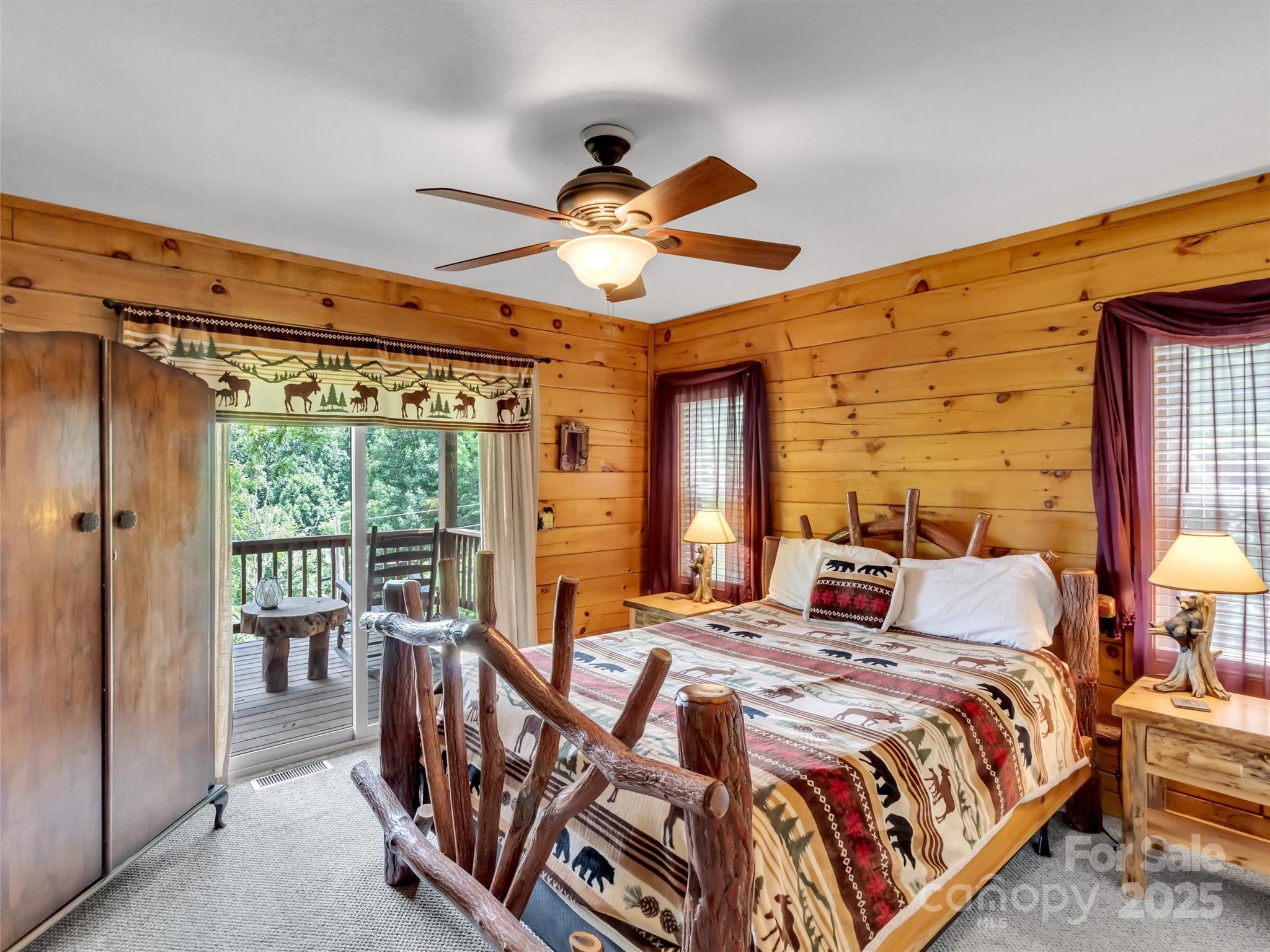 1064 Point Of View Drive Waynesville NC 28785