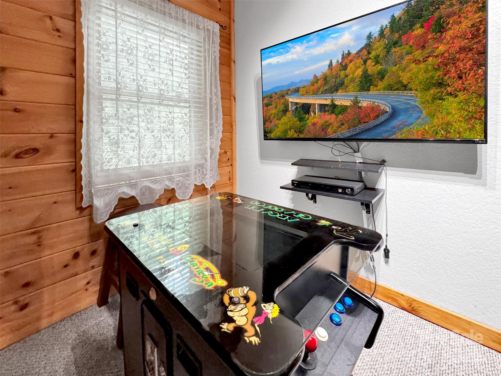 1064 Point Of View Drive Waynesville NC 28785