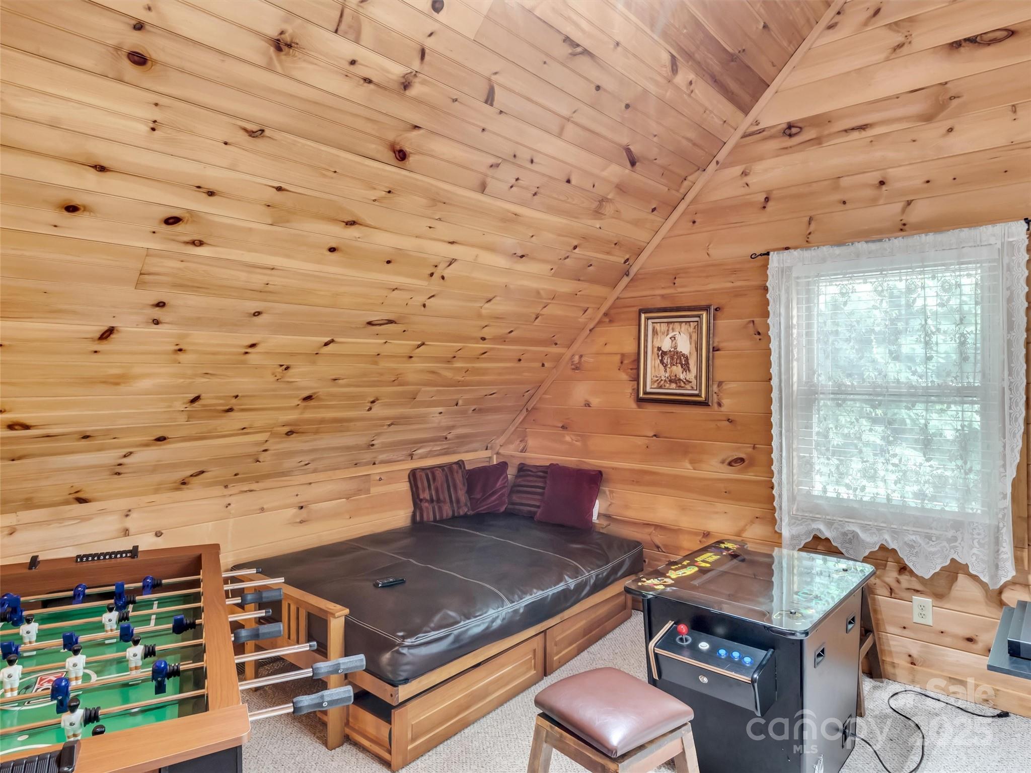 1064 Point Of View Drive Waynesville NC 28785