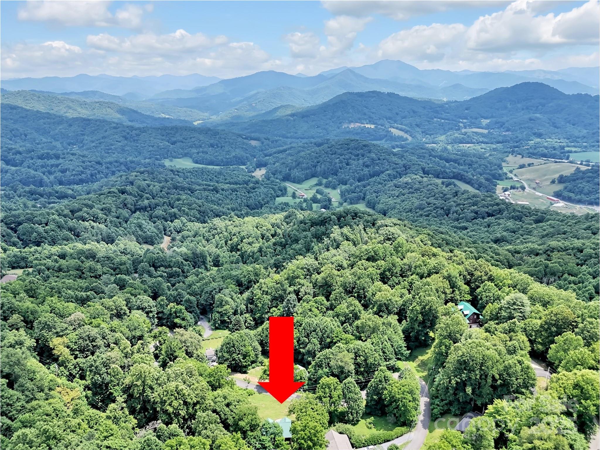 1064 Point Of View Drive Waynesville NC 28785